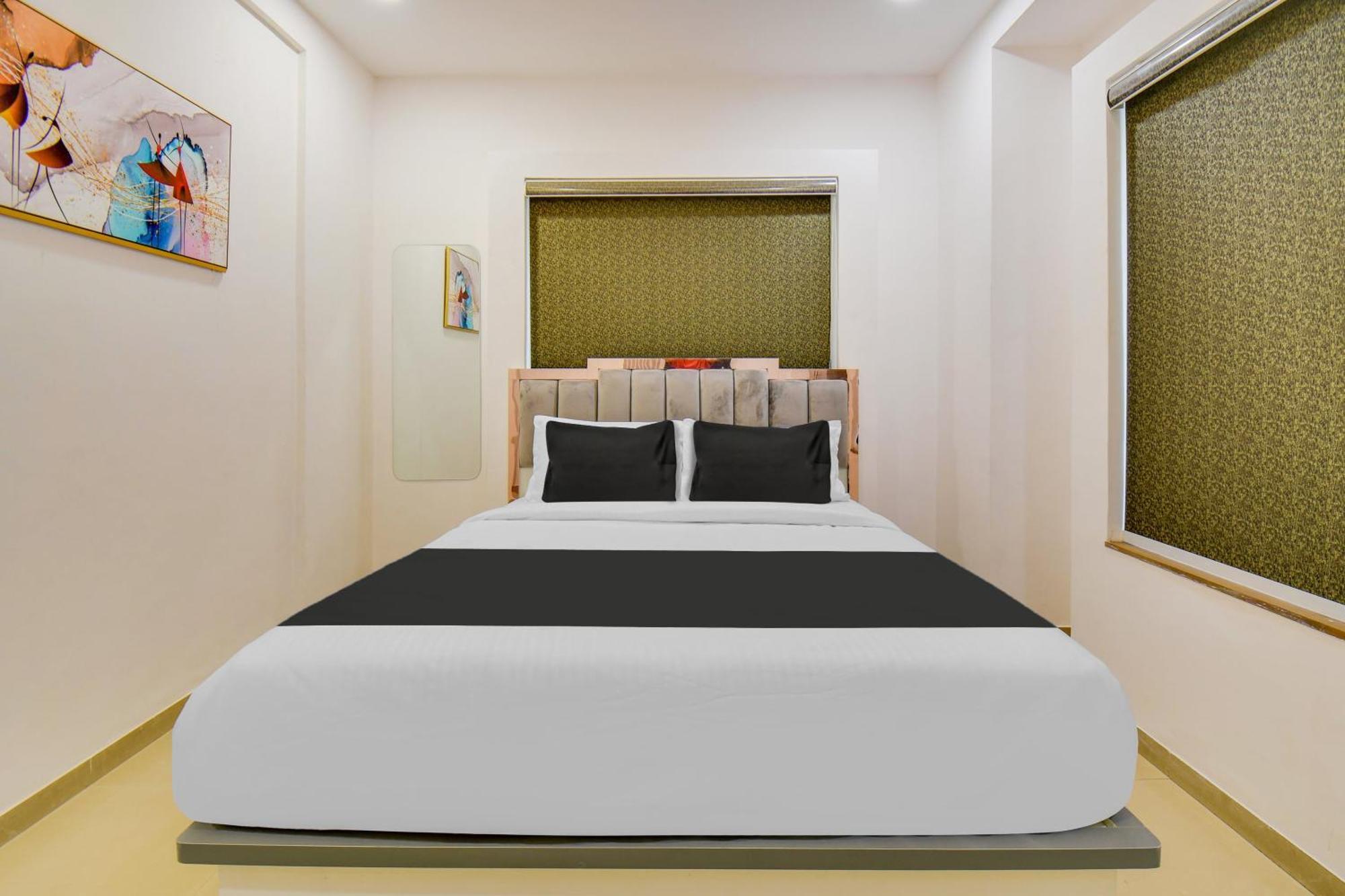 Hotel O The Leela Inn Пюн Екстериор снимка